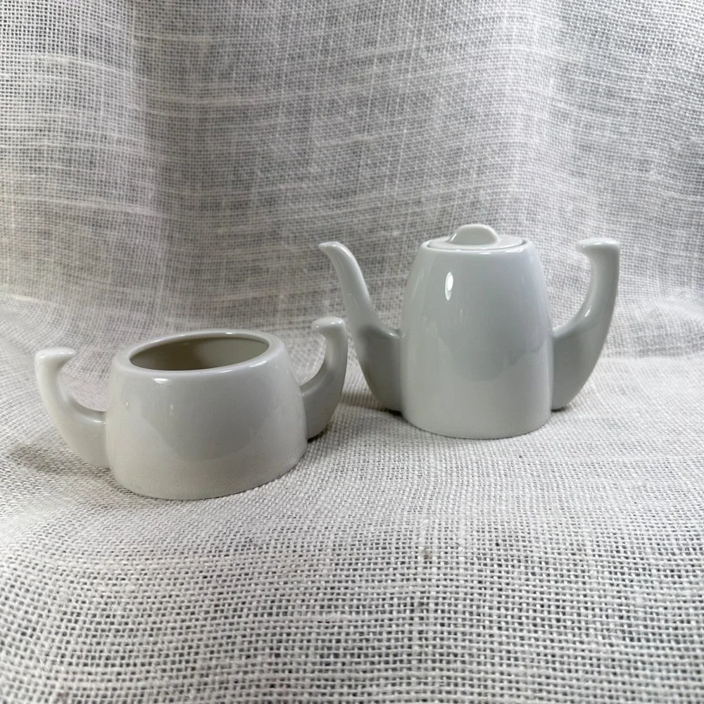 Vintage White Porcelain Teapot Sugar Bowl Set Modern Minimalist Glossy 5451